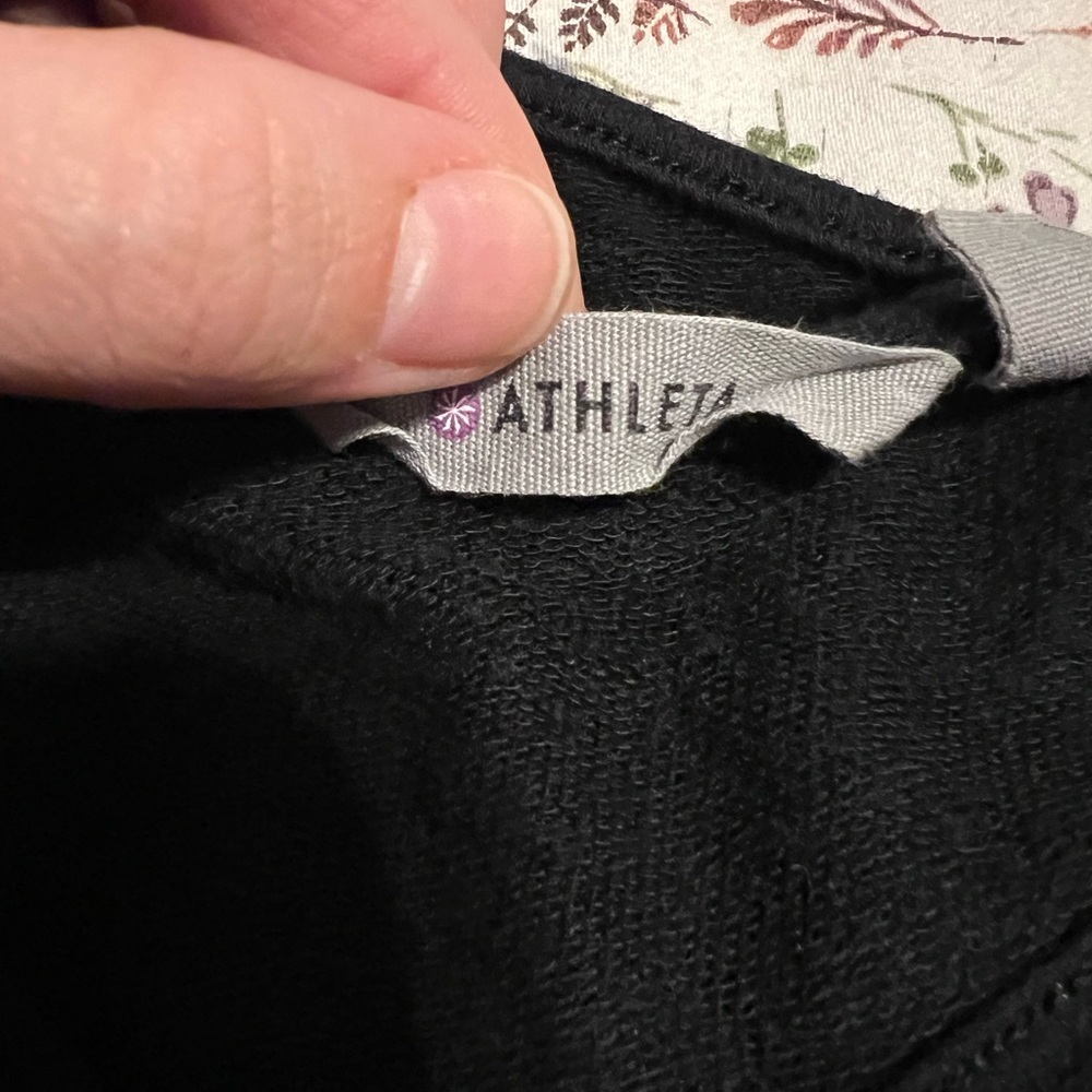 Athleta Classic Black Knit Top - Picture 2 of 7